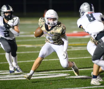 Clay-Battelle tops Madonna 49-20